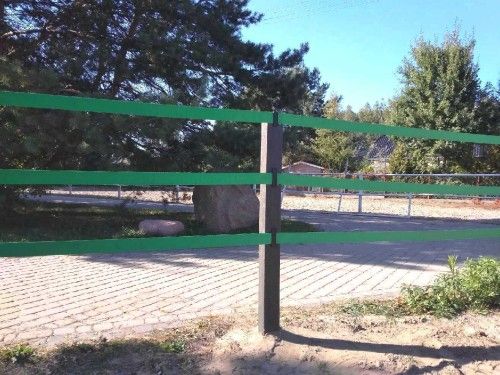 Ogrodzenia padoków, kadr 2 z 2